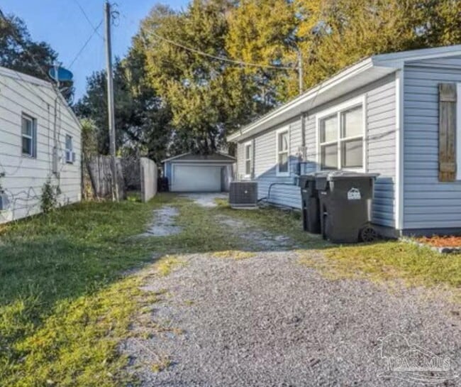 Photo - 918 Fremont Ave