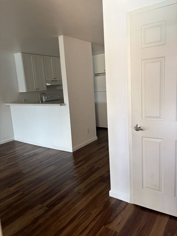 Photo - 2020 Guthrie St N