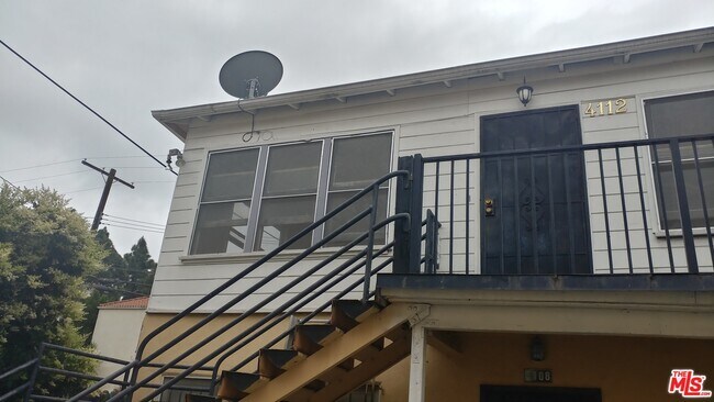 Photo - 4106 Rosewood Ave Condo