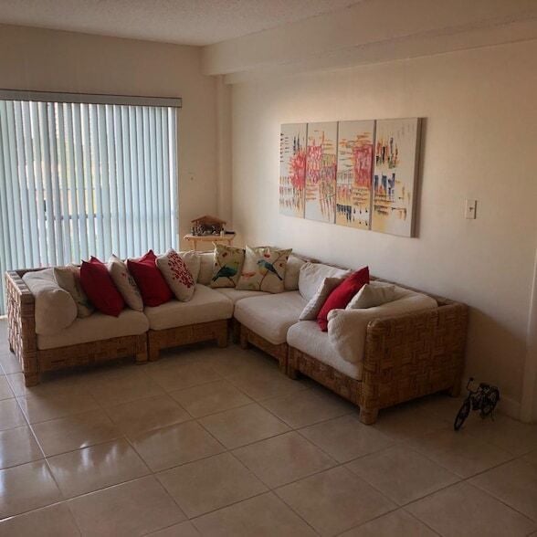 Photo - 250 181 Dr Unit 406