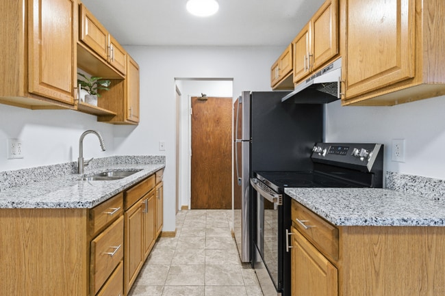 Photo - 1100 69th Ave N Unit 102