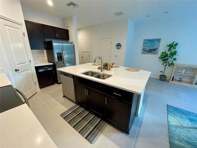 Photo - 6417 Fairmont Ln