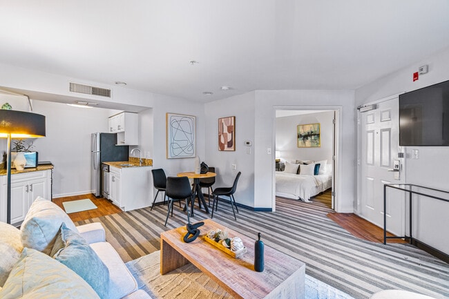 Photo - Bridgewater Court