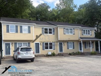Building Photo - 2211 Peppertree St Unit C