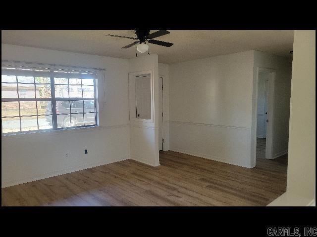 Photo - 400 Maxine Ave