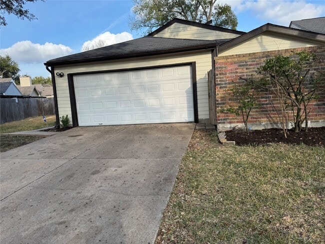 Building Photo - 9107 Ketchwood Dr