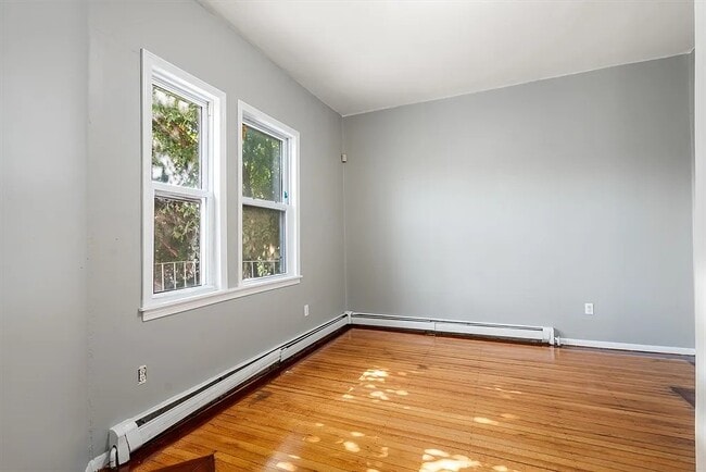Photo - 276 Washington Ave