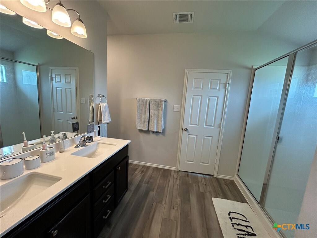 Photo - 2517 Corradino St House
