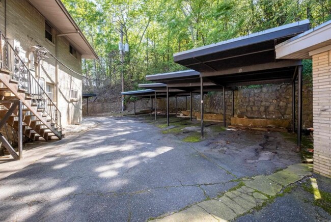 Photo - 1 Coolwood Dr Unit 11