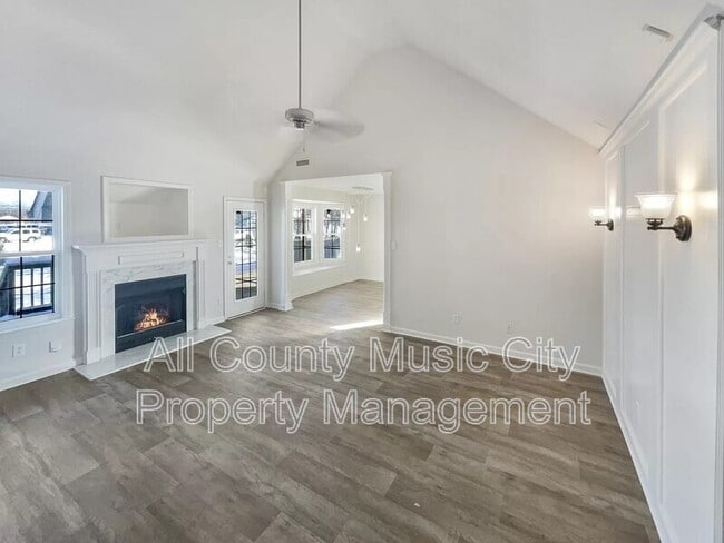 Photo - 1945 Stoney Meadow Dr