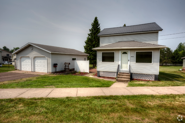 Building Photo - 806 Manganese St Rental