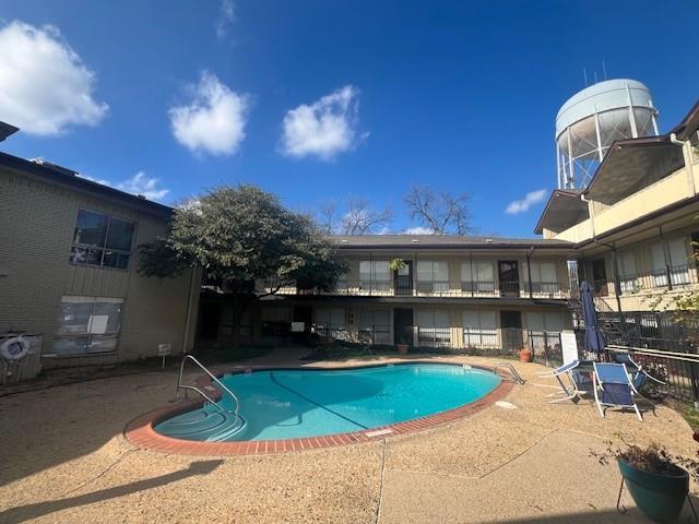 Building Photo - 5000 Bowser Ave Unit 213