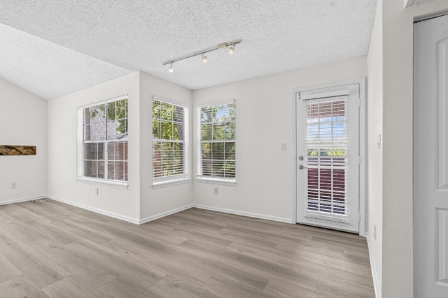 1125 Crystal Way Unit #J
