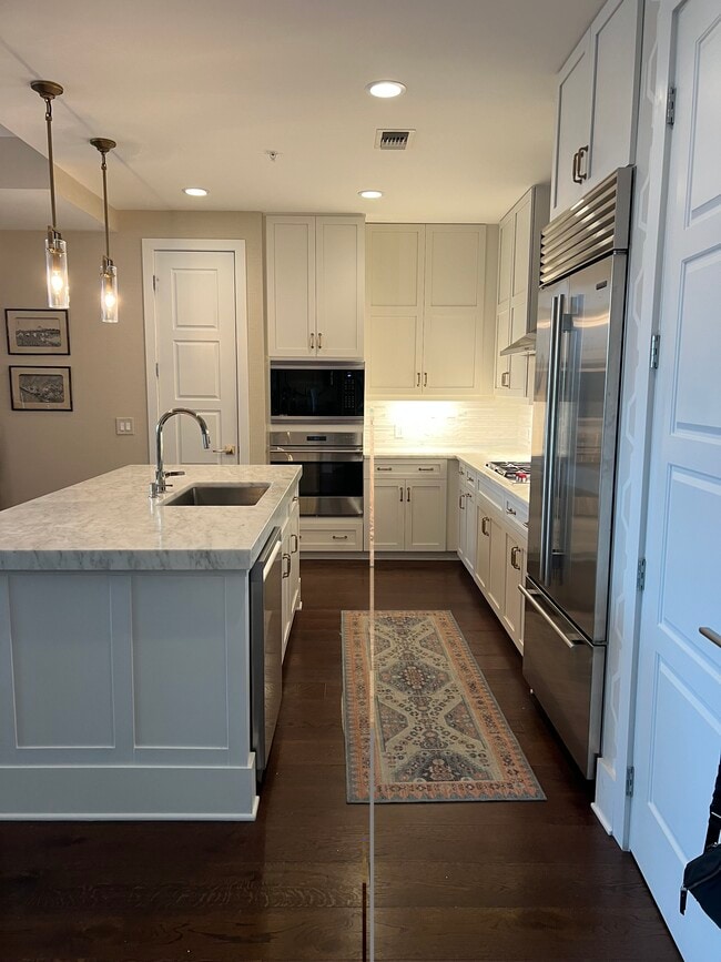 Photo - 20 Rutledge St Unidad 204