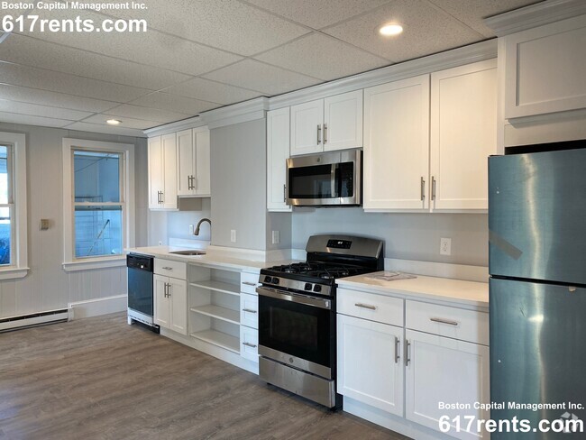 Building Photo - 92 Irving St Unit 3 Rental