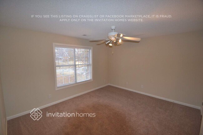 Photo - 225 Hunters Chase