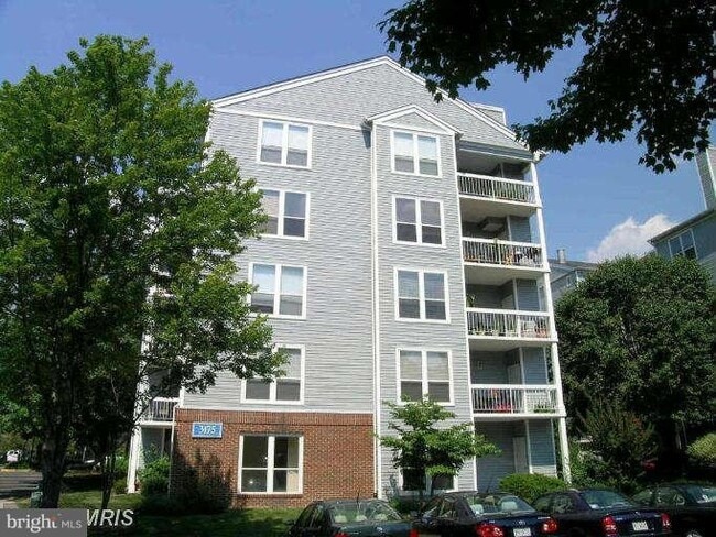 Building Photo - 3175 Summit Square Dr Rental
