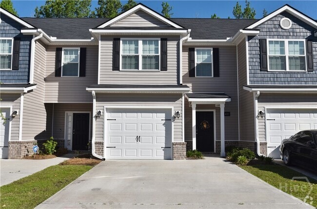 Building Photo - 411 Ferguson Ln Rental