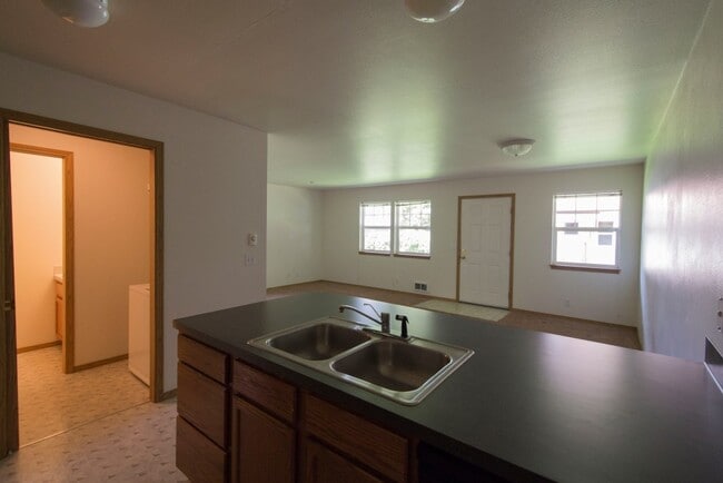 Photo - Orchard Alley Tri-plex Unit 1472