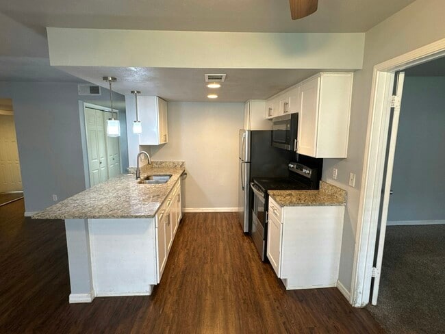 Photo - 4420 Chaha Rd Unit 203