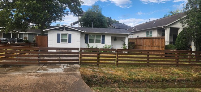 Photo - 1207 Archer St