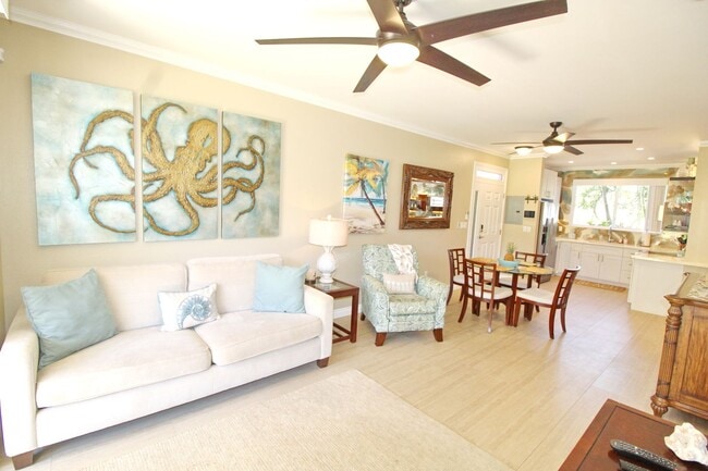 Building Photo - Beach Style 2 bed/2bath Luxury Condo - Fin... Unit 22-101