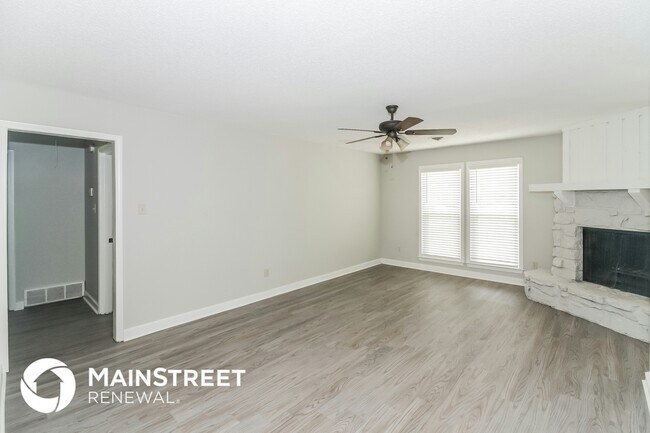 Photo - 3552 Kirby Terrace Dr