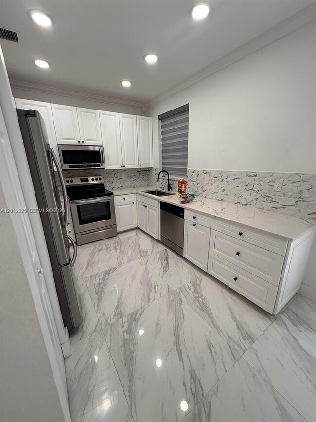 Photo - 721 NW 170th Terrace