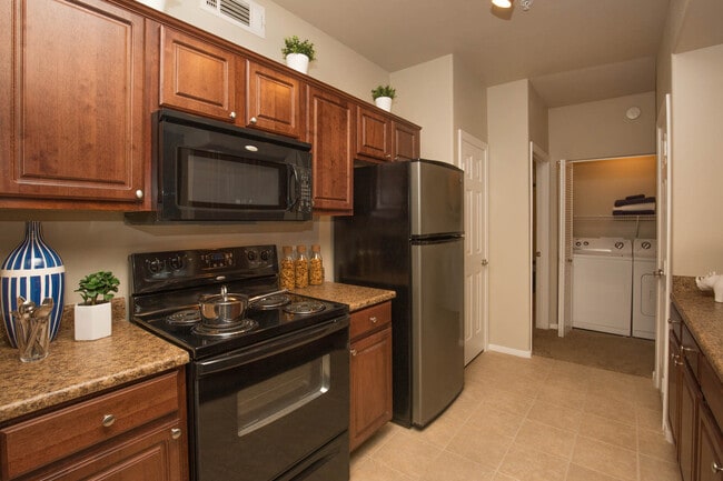The Jewel 1140 SQFT 2 Bed 2 Bath