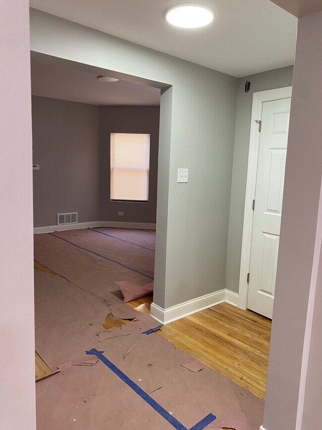 Photo - 7836 S East End Ave