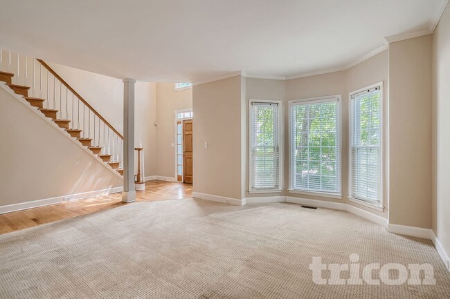 Photo - 2207 Lullwater Dr