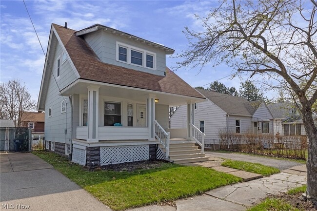 Photo - 3451 W 137th St