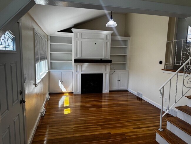 Photo - 13 Virginia Cir