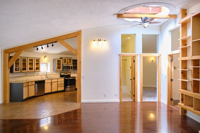 Photo - 2908 Black Fox Run Ln