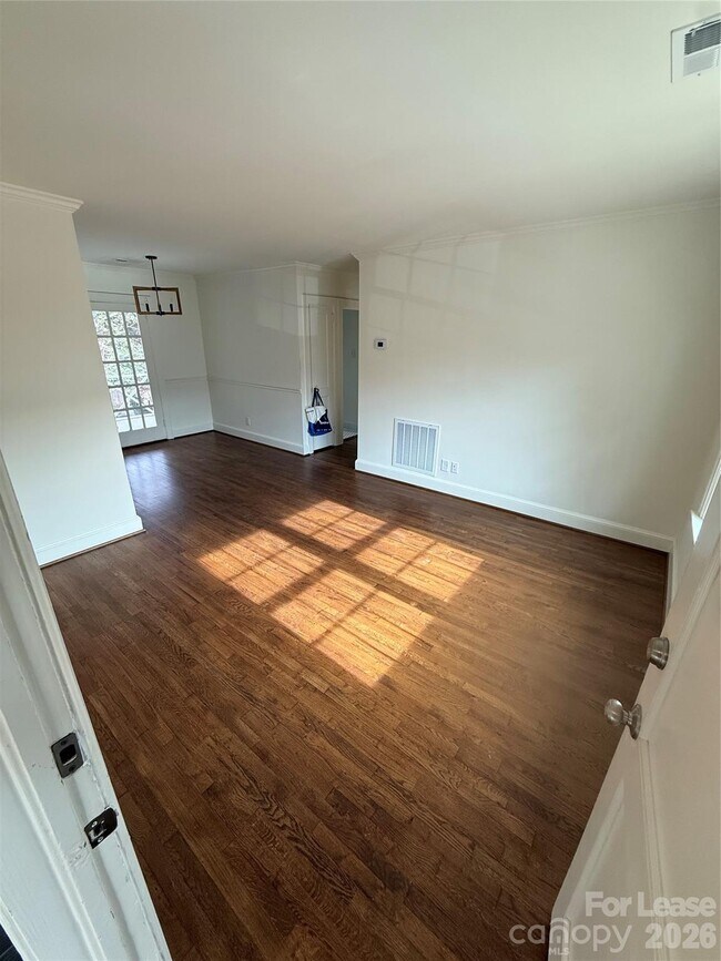 Photo - 2114 Brandon Cir Unit 3