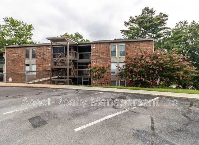 Photo - 454 Berlin Dr