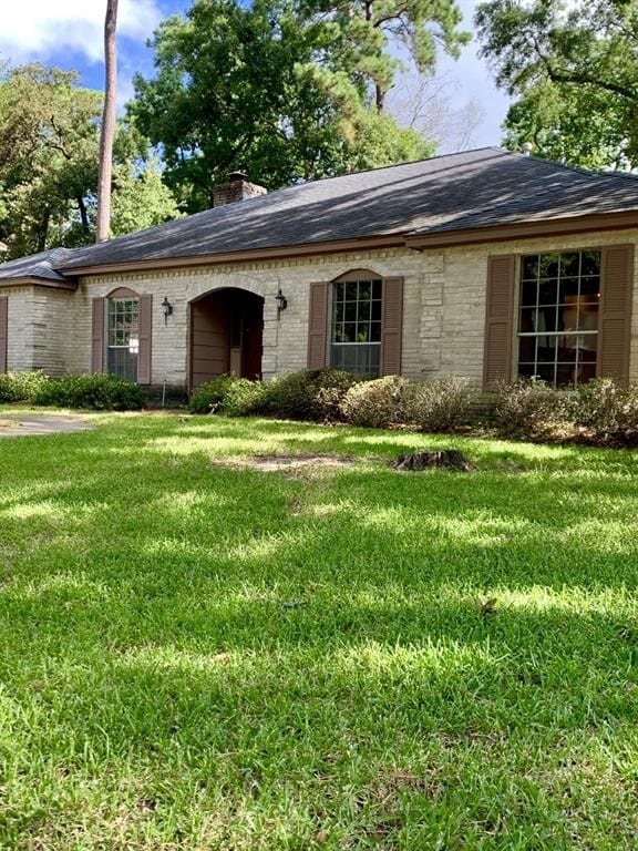 Photo - 2123 Lakeville Dr