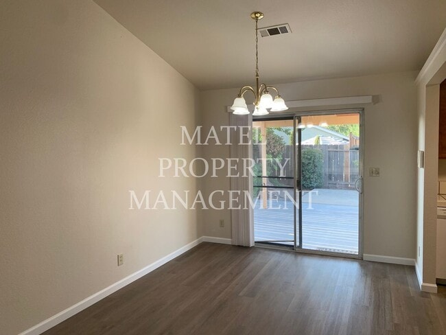 Photo - Move in Special see AD