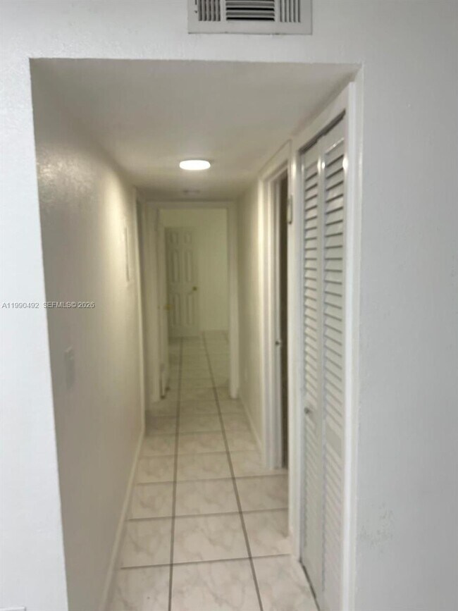 Photo - 2565 W 56th St Unit 209