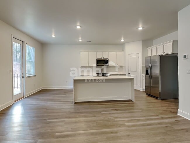 Photo - 1419 Aquamarine Dr