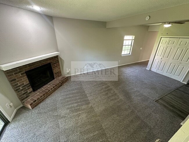 Photo - 3562 NE Independence Ave Unidad 3562