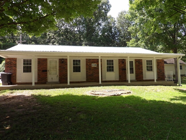 Building Photo - 248 Meadowview Dr Unit 2