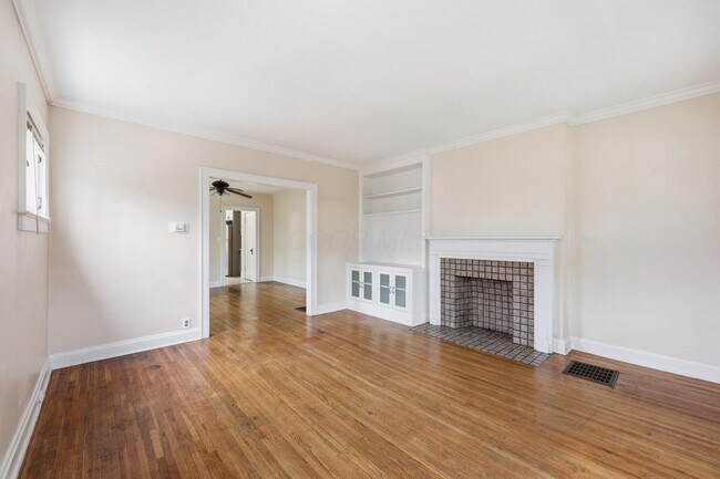 Photo - 2710 Dayton Ave Unit 2712