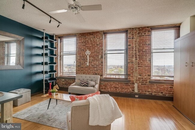 Photo - 1615 Q St NW Unit 1110