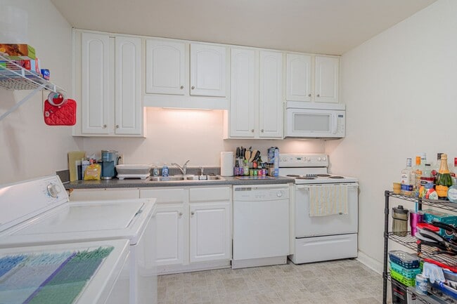 Photo - 300 McDonald Street Apartments