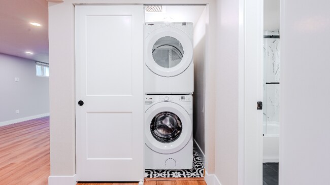 Photo - 2106 Oakes Ave Unidad B