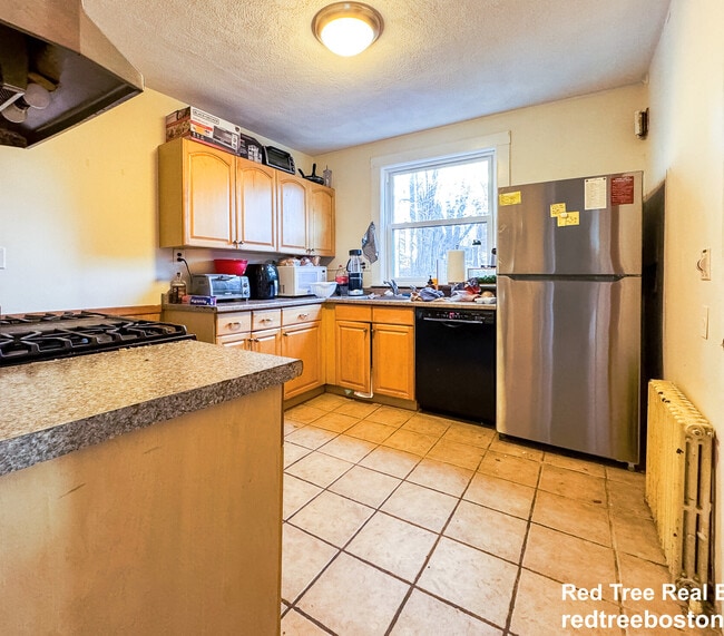 Photo - 28 Manet Rd Unit 1