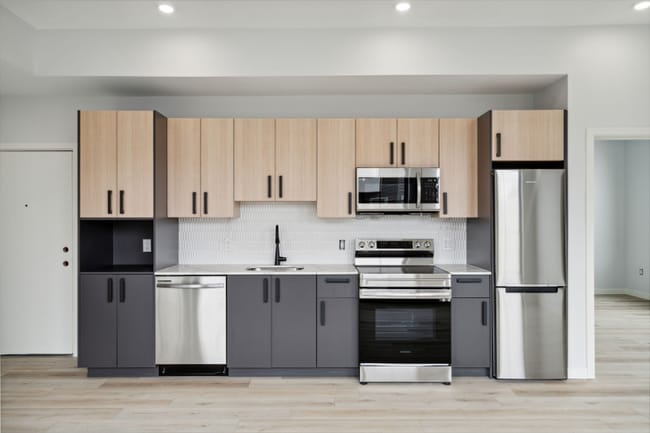 1112 E Berks St Unit 207