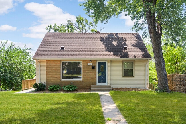 Building Photo - 6621 Eliot View Rd