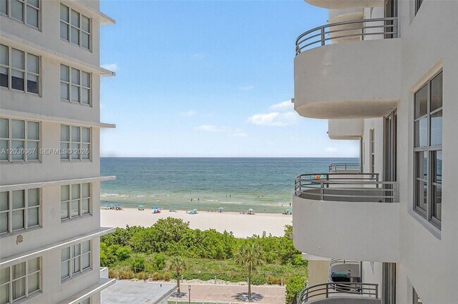 Photo - 5555 Collins Ave Unit 7B